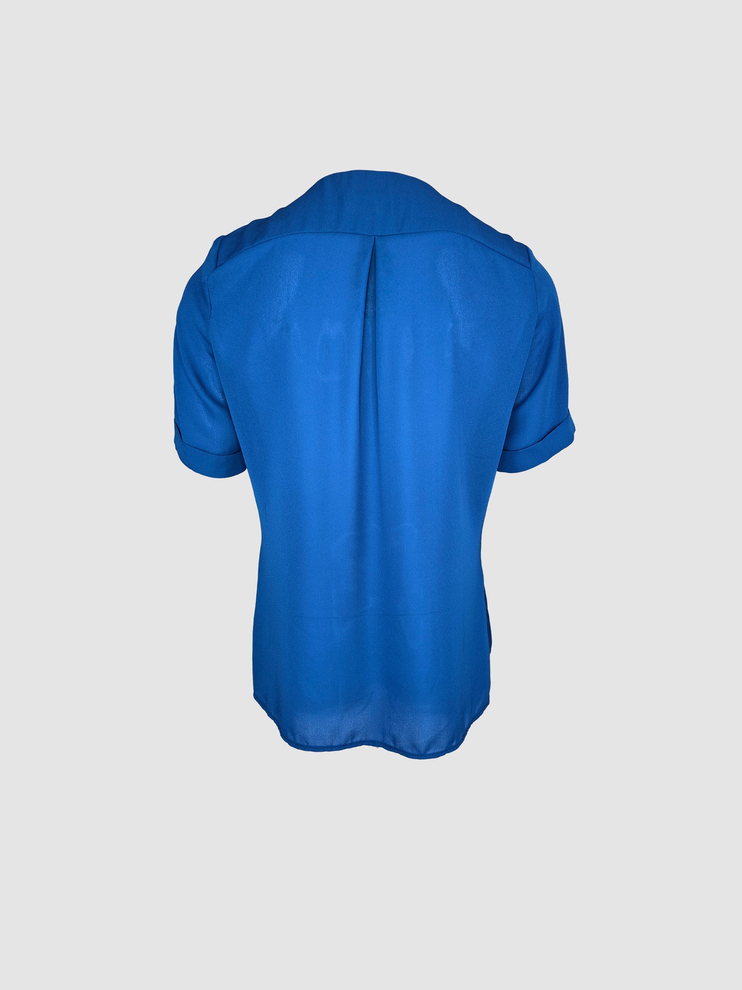 Blusa Azul Rey  Manga Corta Con Pliegues en Hombro