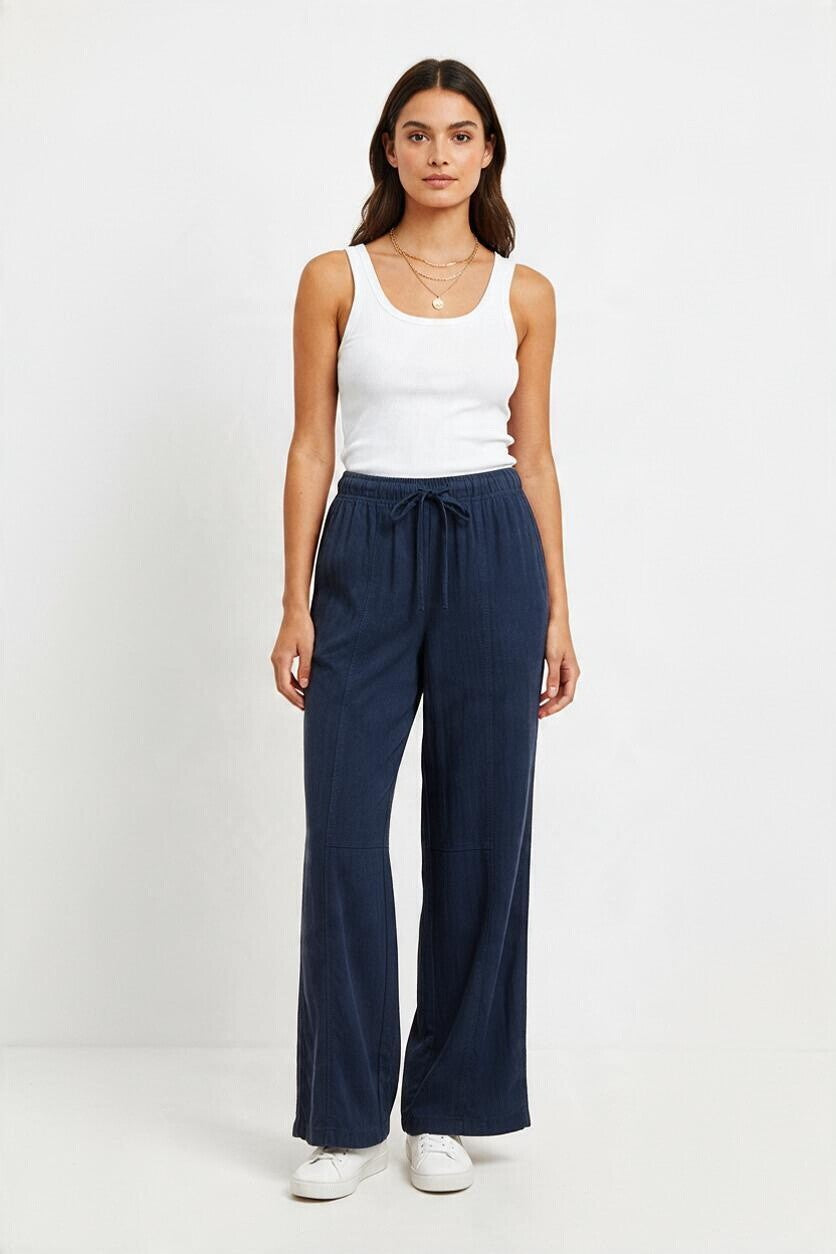 Pantalón para dama de corte straight leg