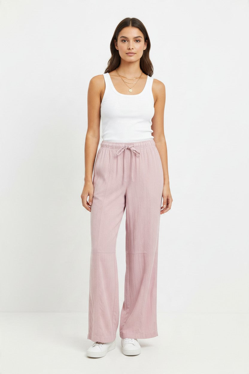 Pantalón para dama de corte straight leg